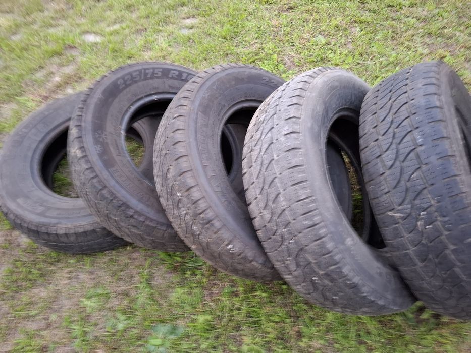 Anvelope iarna 225/75R16C