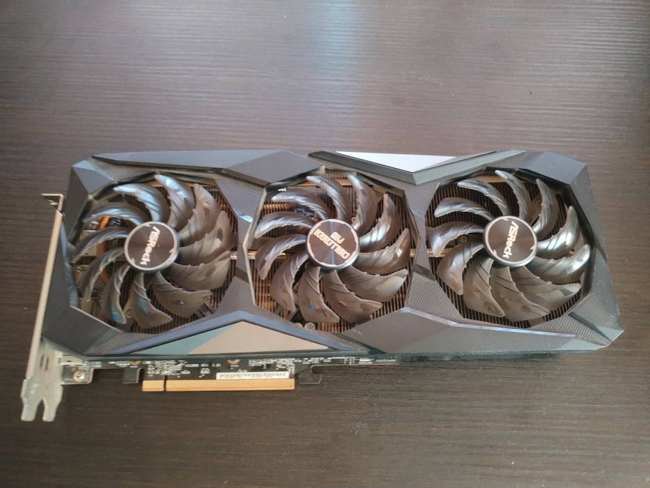 Rx 6600 xt challenger pro