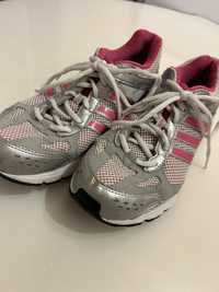 Дамски спортни обувки ADIDAS / маратонки