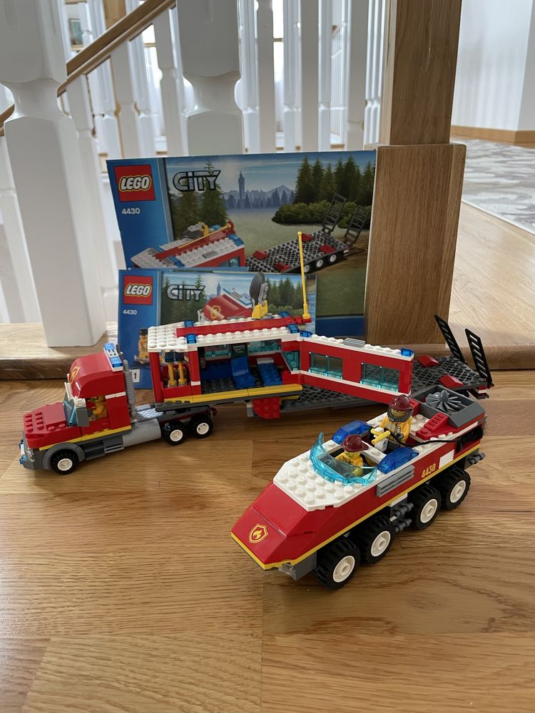 Lego CITY Tirul de Pompieri