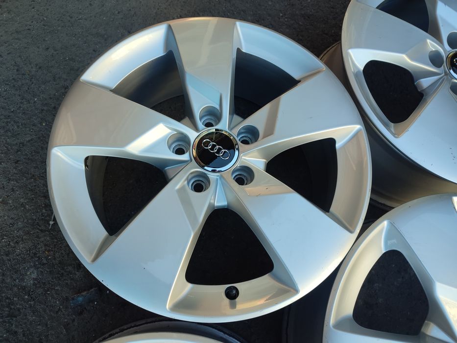 17" оригинални алуминиеви джанти за AudiA3/Skoda Octavia/Vw...