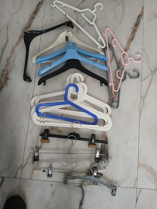 Закачалка за дрехи