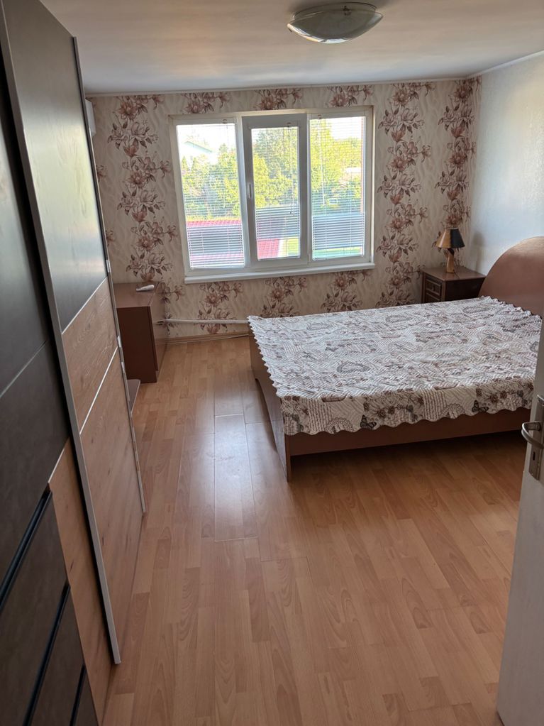 Дава се под наем Етаж от къща в София, Кубратово - 75 кв.м за 280.5 € - Снимка #4