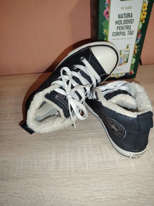 Încălțăminte copii universali atât pentru fetițe cât și pt baietei