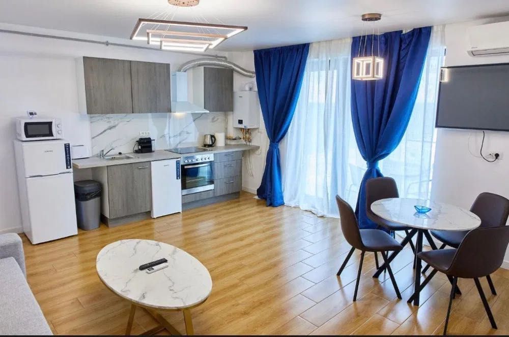 URGENT!!! Vând apartament 2 camere etajul 8 cu lift