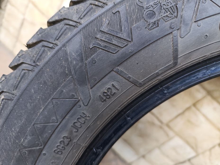 Зимни гуми Continental 215/65/16 C Viking 205/65/16 C