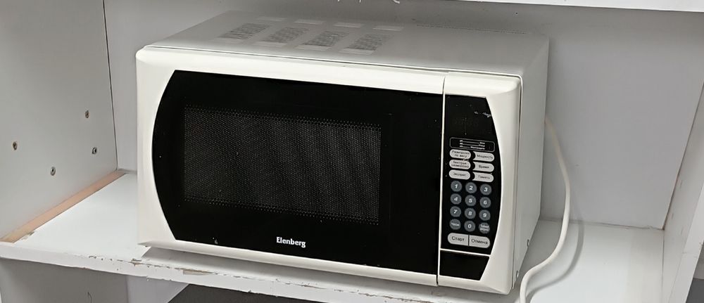 Продам микроволновку