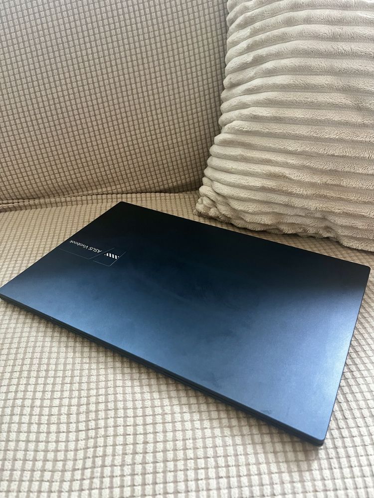 Laptop Asus Vivobook