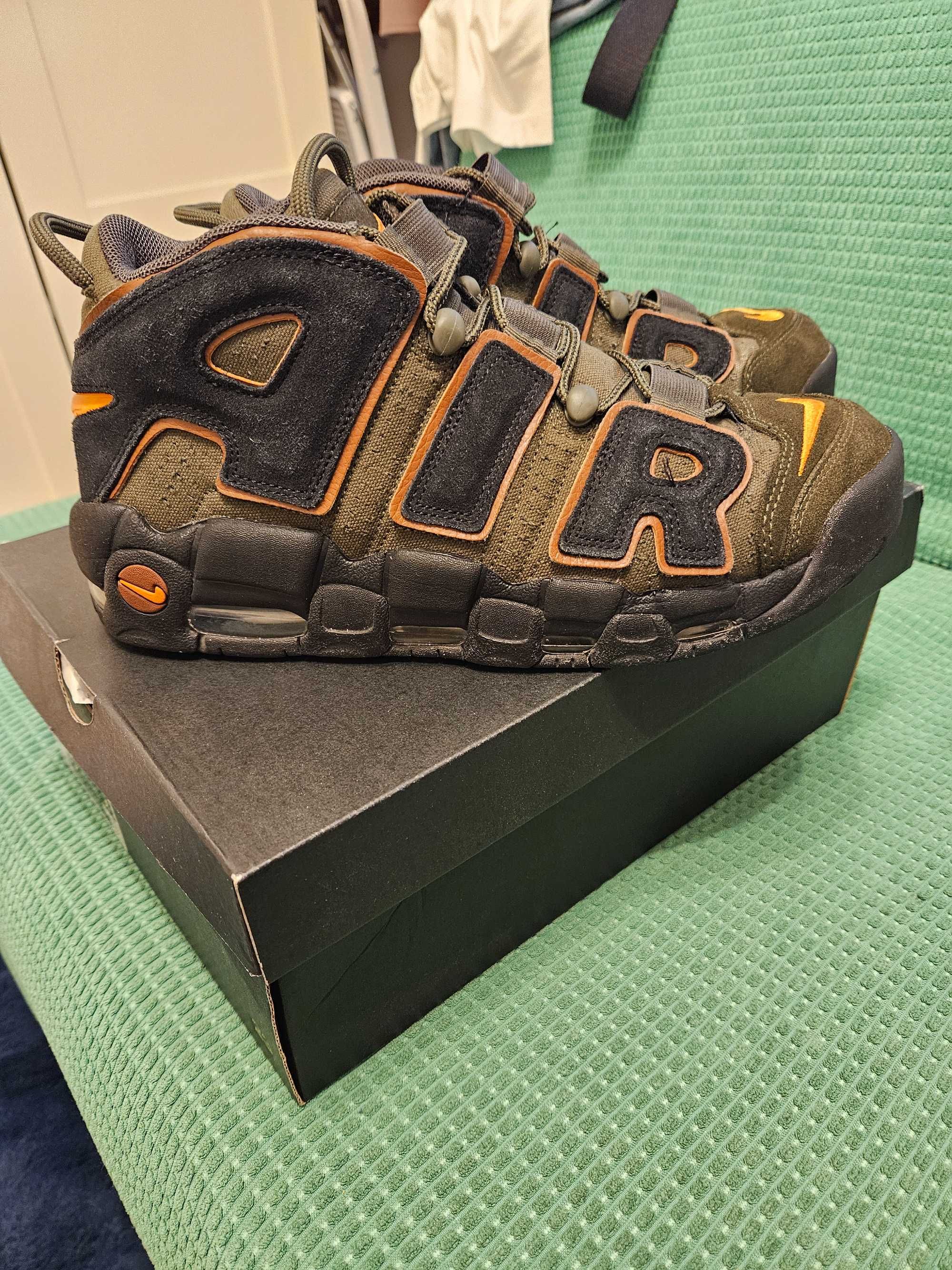 Nike Air More Uptempo 96 culoare limitată