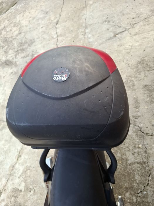Top case Givi + placa Givi
