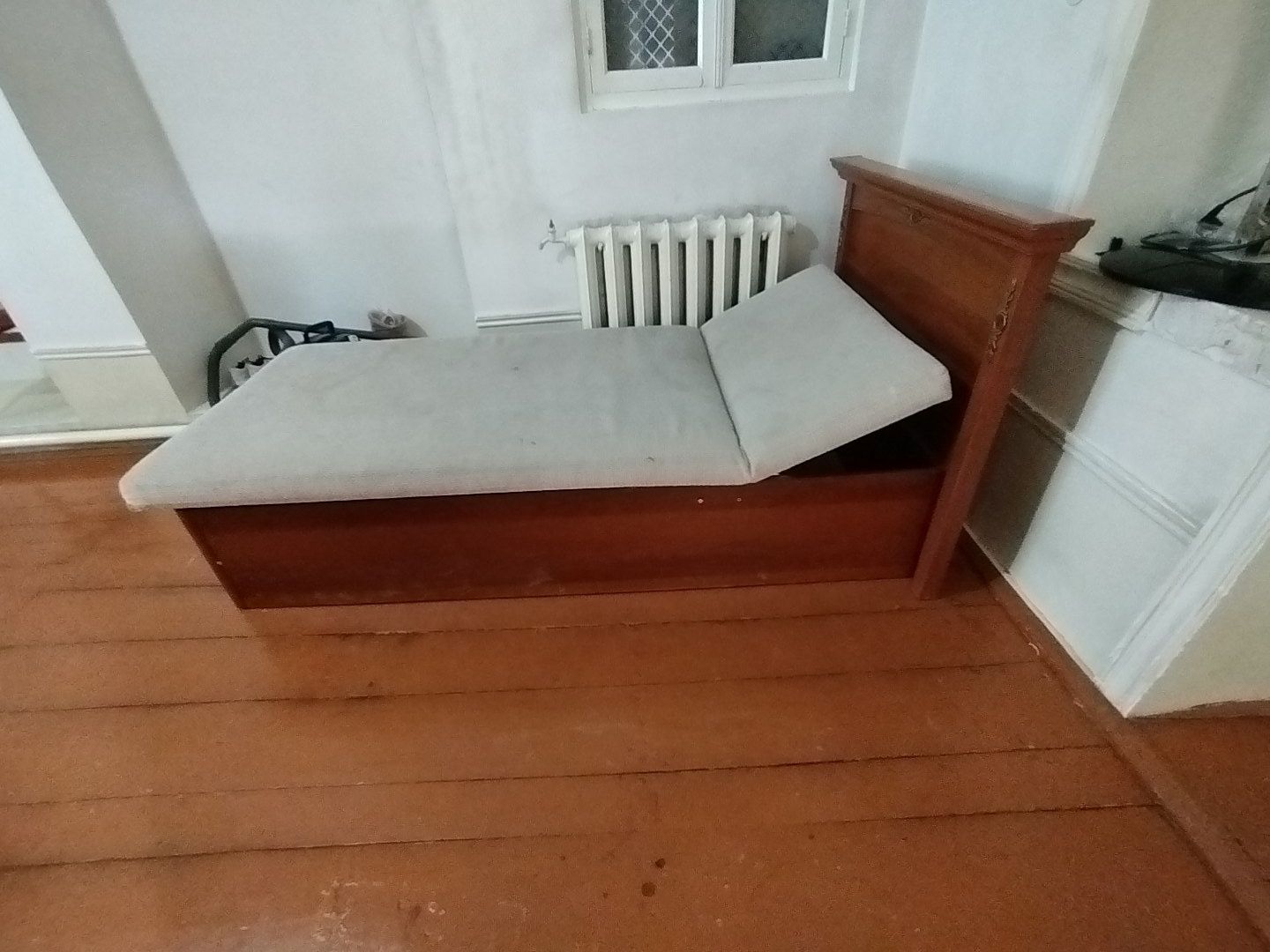 Продается кровать