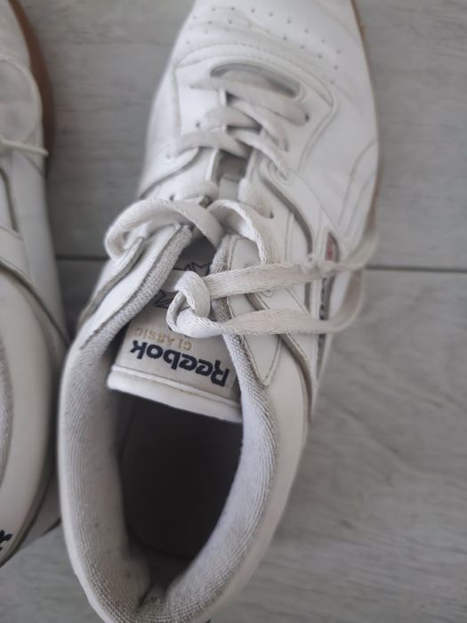 Papuci Reebok (piele)