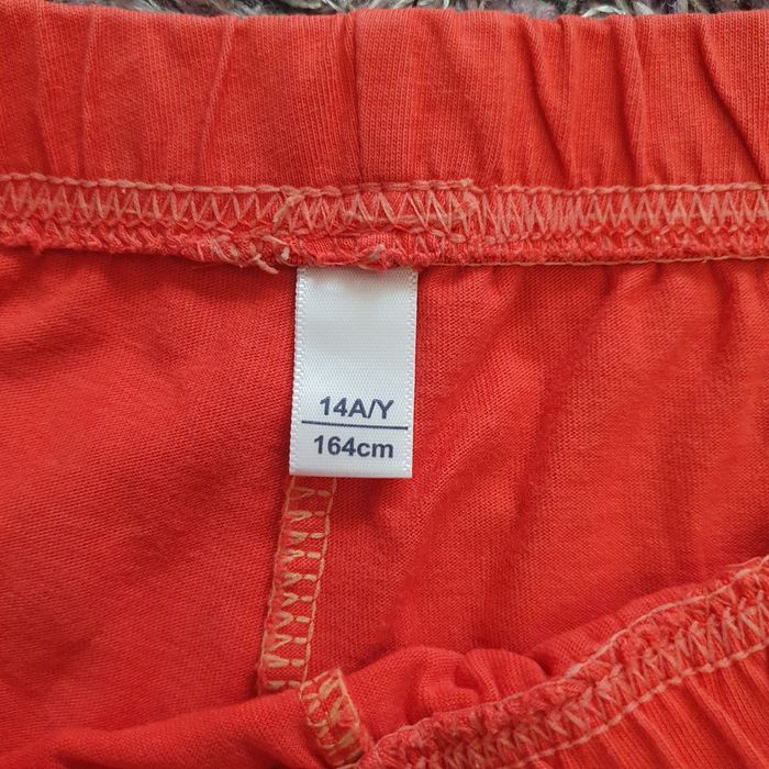 3 tricouri, pantaloni scurti Oliver+ cadou pantaloni scurti bumbac