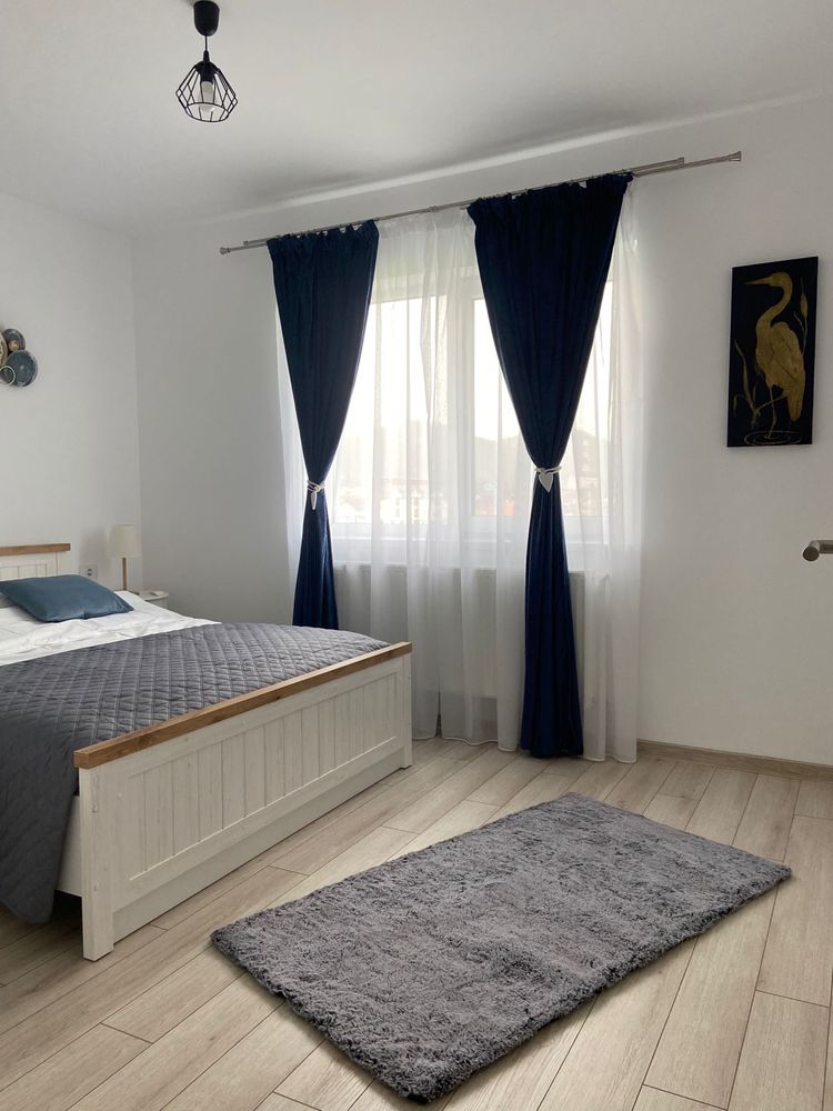 Inchiriez apartament 2 camere Rasnov