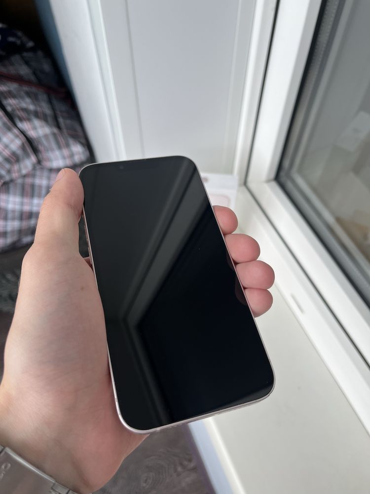 Iphone 13 в отличном состоянии