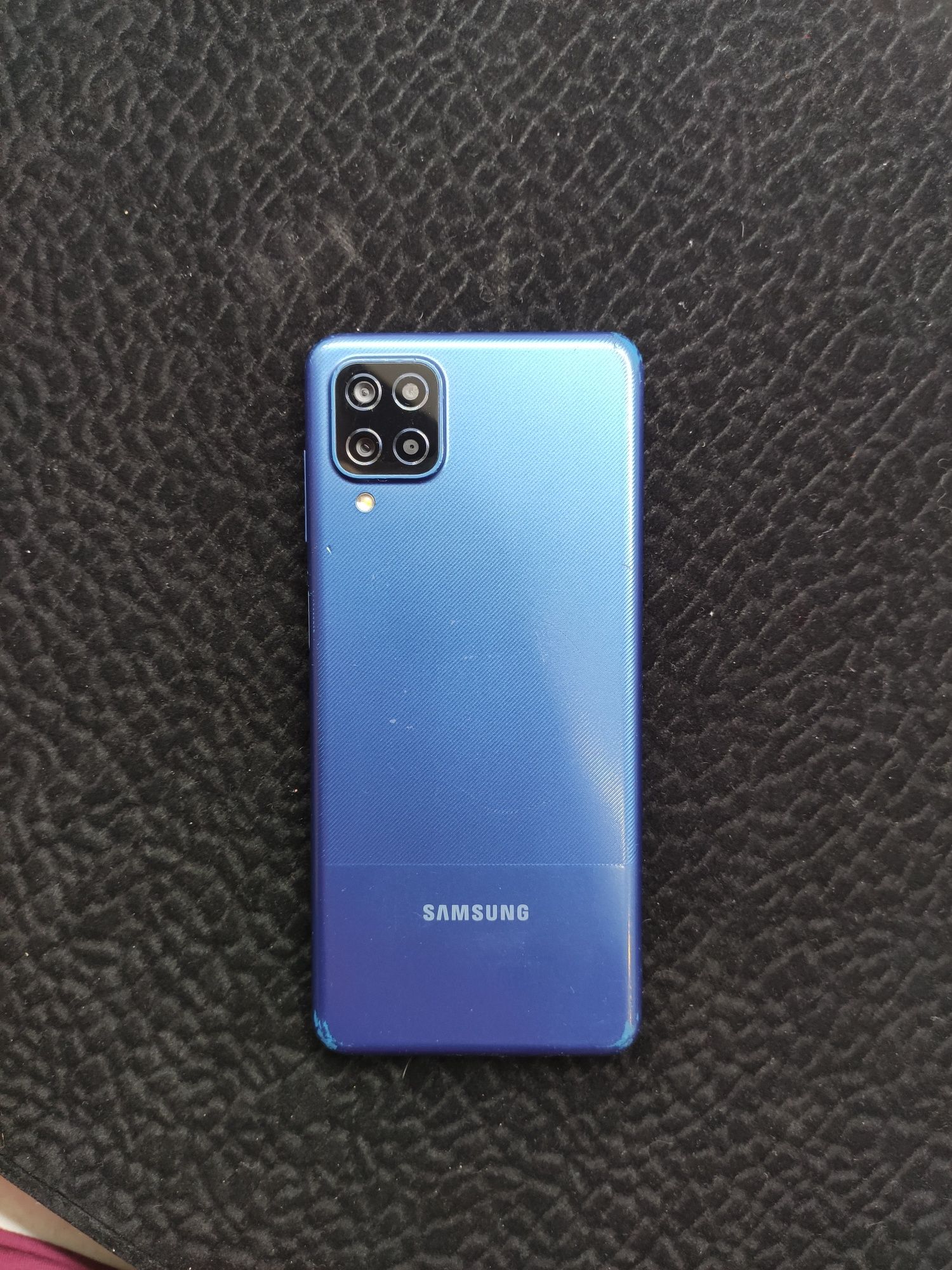 Продаётся Смартфон - Samsung A12 Коробка/Документы