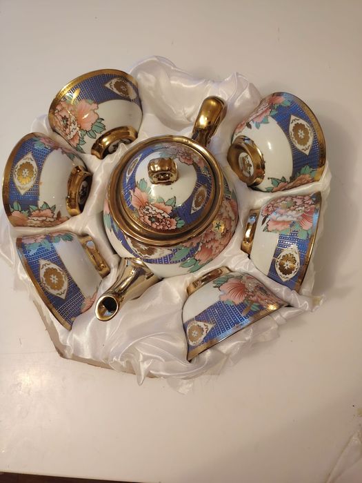 Продаю новый чайный набор