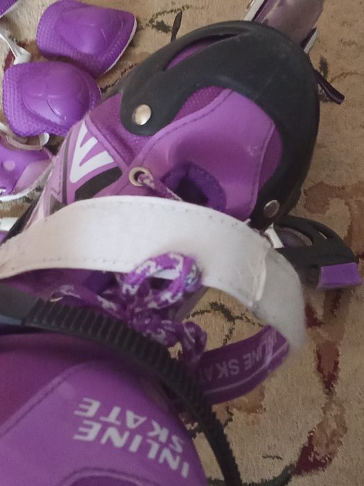 Яхши роликлар ранги бинафша