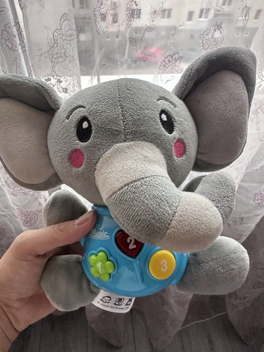 Играчки fisher price и други