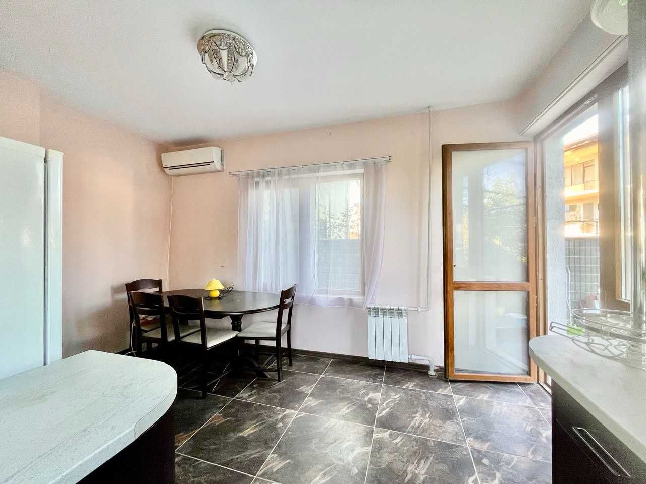 Продава се Тристаен апартамент в Варна, Галата - 78 кв.м за 1141 €/кв.м - Снимка #1