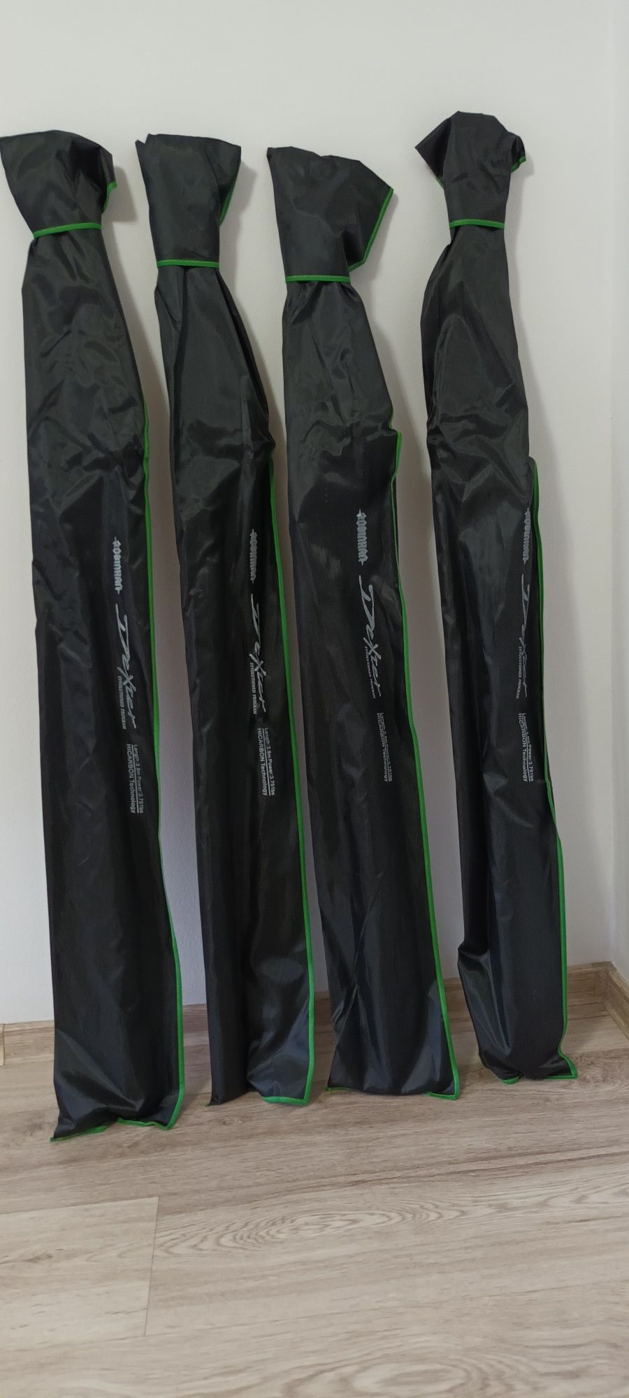 4 Lansete Crap Robinhan Dexter 3.9m 3.75 LBS + 4 Mulinete Aviator DP70