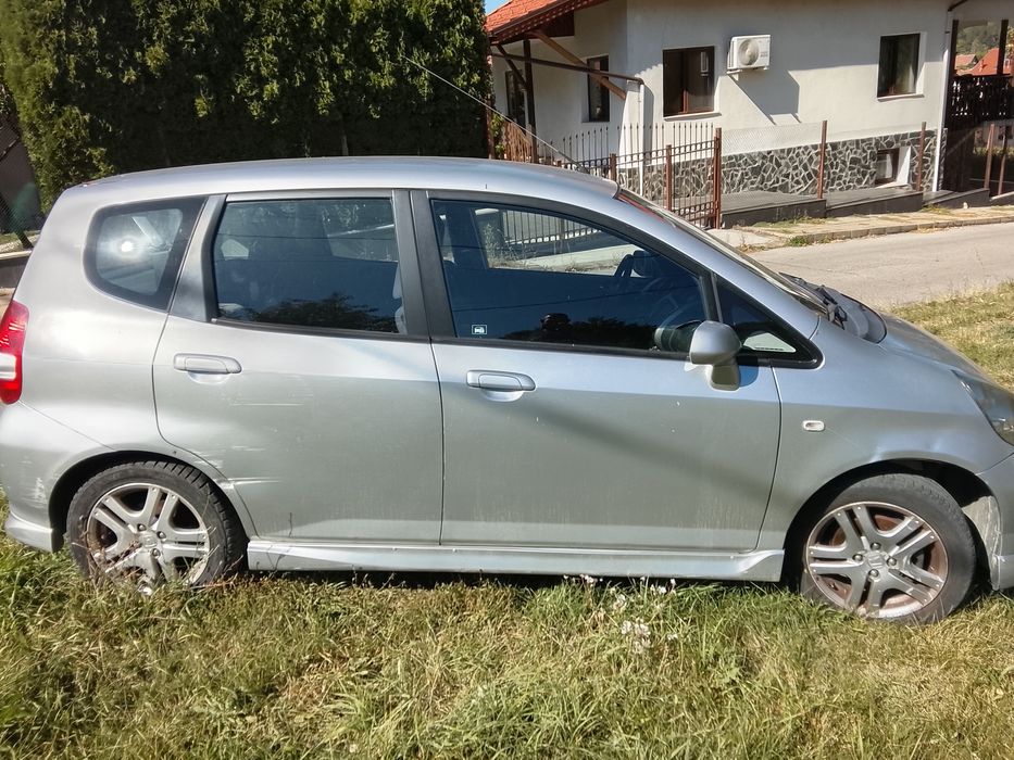 Honda jazz 1.4 бензин