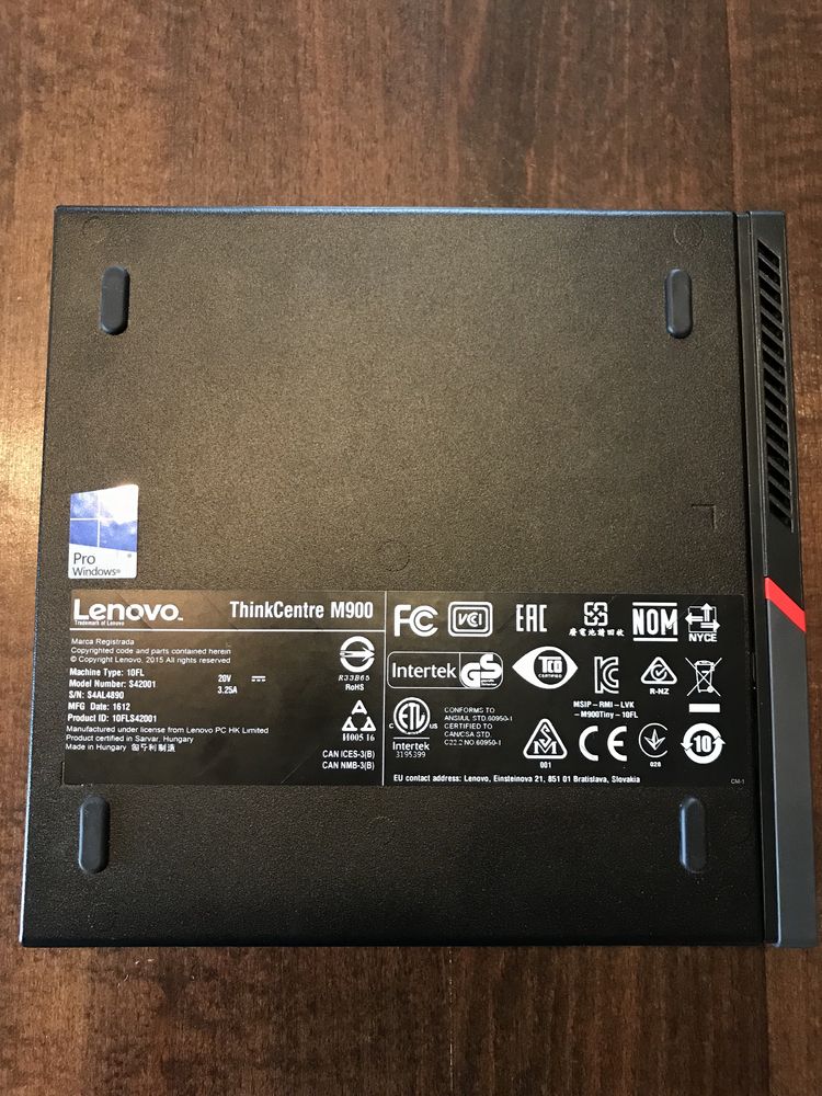 ThinkCentre M900