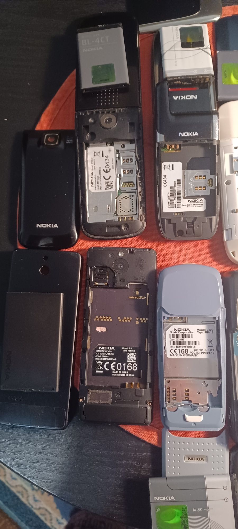 De vânzare telefoane Nokia