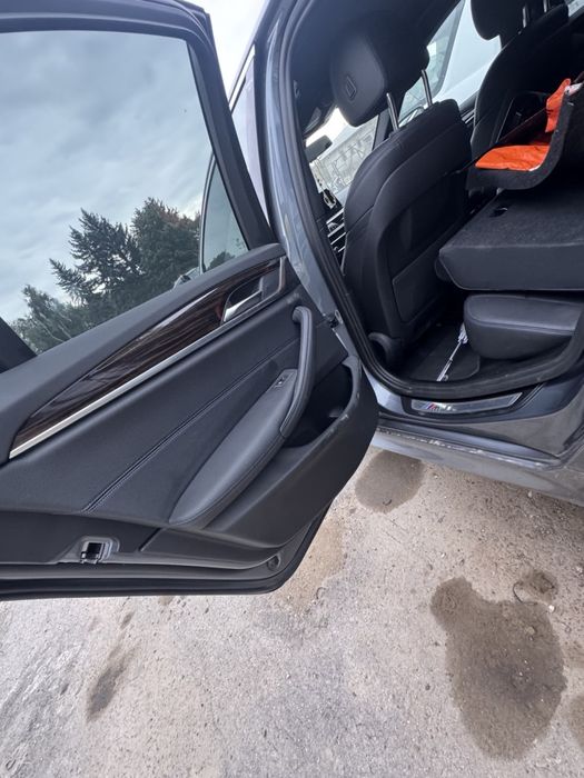 BMW 520 G30 2022g