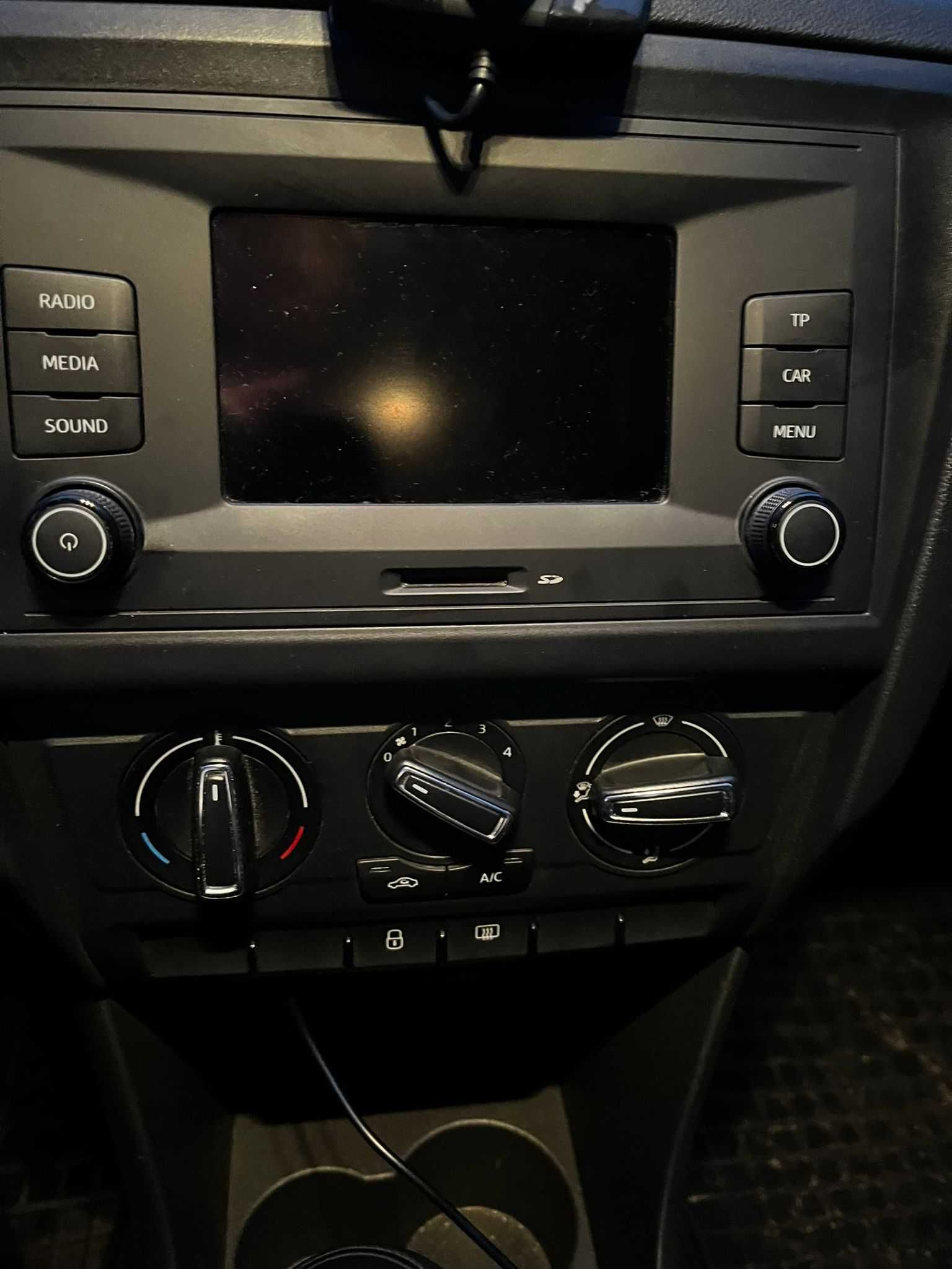 Unitate audio media de control [casetofon] seat audi skoda volkswagen