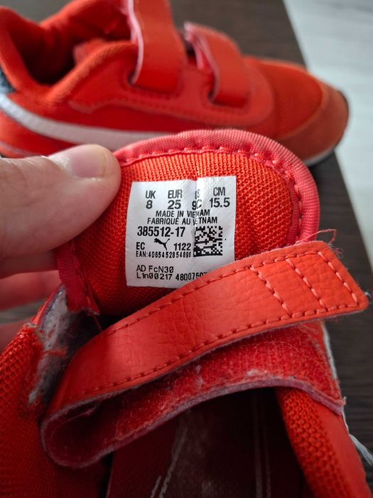 Adidasi Puma copii nr. 25
