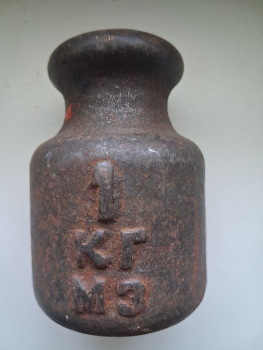 Гиря весовая, масса 1кг