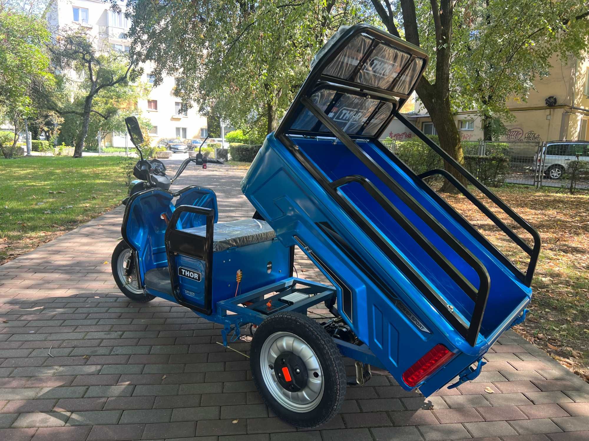 Triciclu electric tuk-tuk Thor Blue Sky nou Agramix Green Army