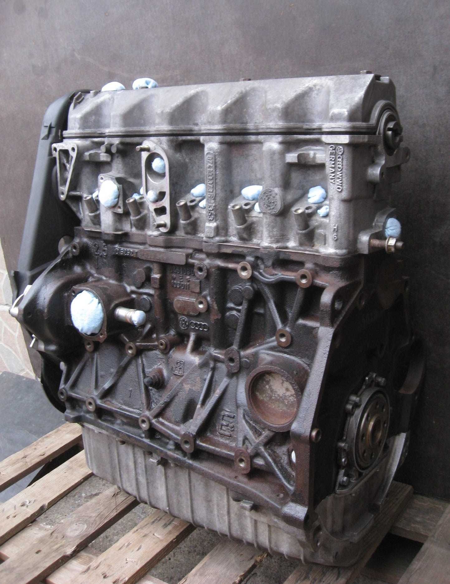 Motor VW T4 Caravelle Multivan 2500 TDI 2,5 75KW 102 CP ACV AXL