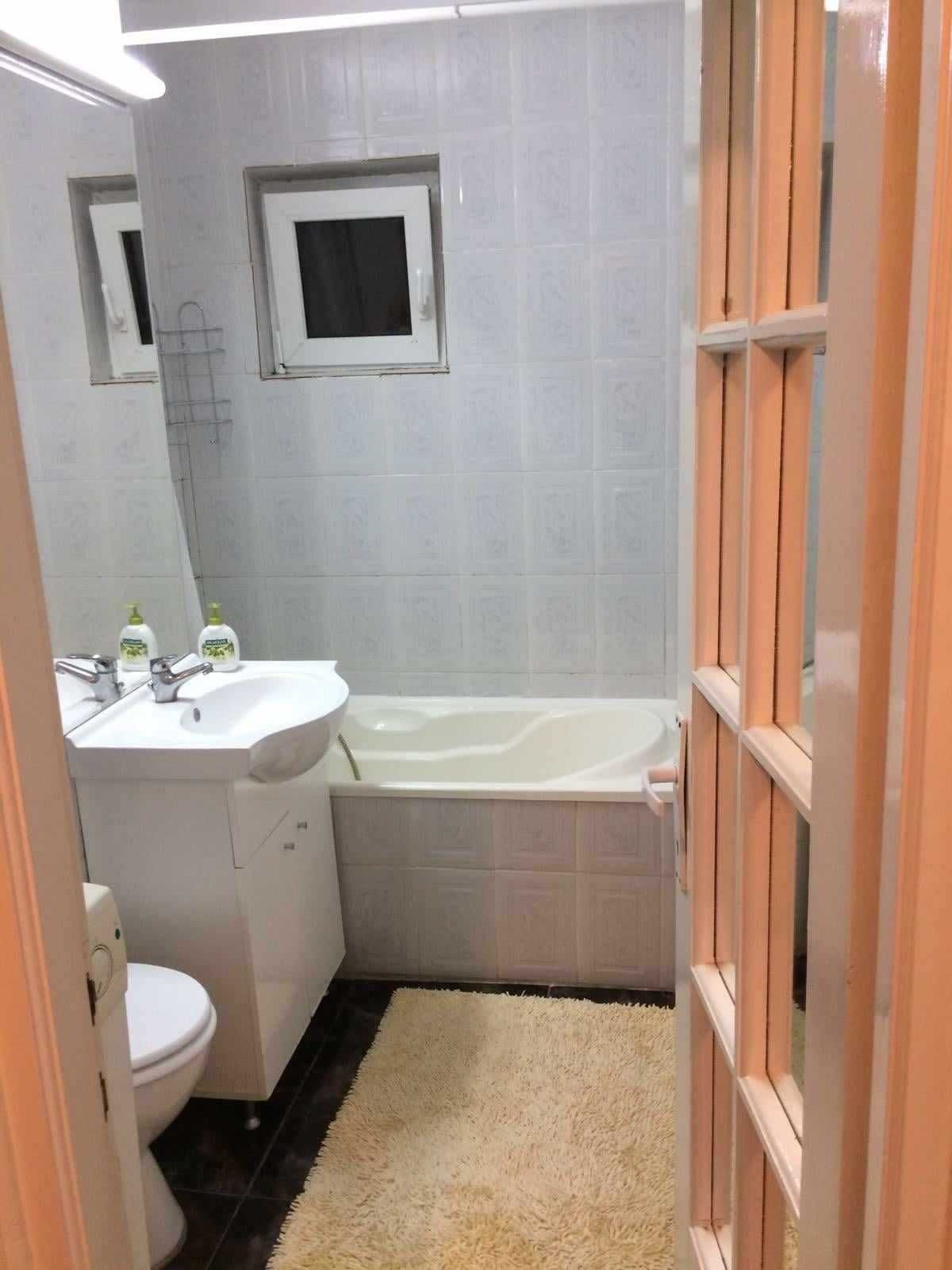 inchiriere apartament 2 camere Complexul Stud.