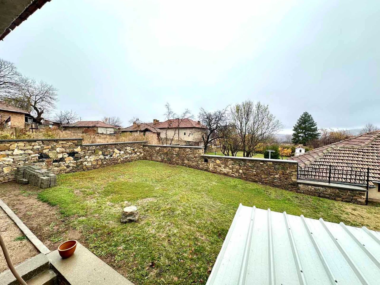 Продава се Къща в с. Вишовград, Област Велико Търново - 95 кв.м за 1128 €/кв.м - Снимка #13