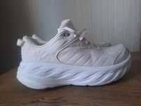 HOKA BONDI Sr маратонки 39 номер.