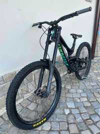 DH колело Specialized demo 8 модел 2018/2019 капли 27,5