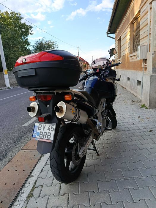 Suzuki v-strom 1000
