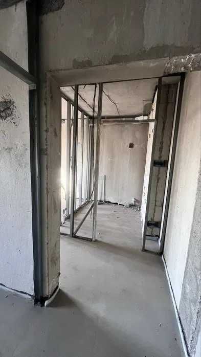 Продается квартира в жилом комплексе Chaqar, застройщик — Uzbegim;