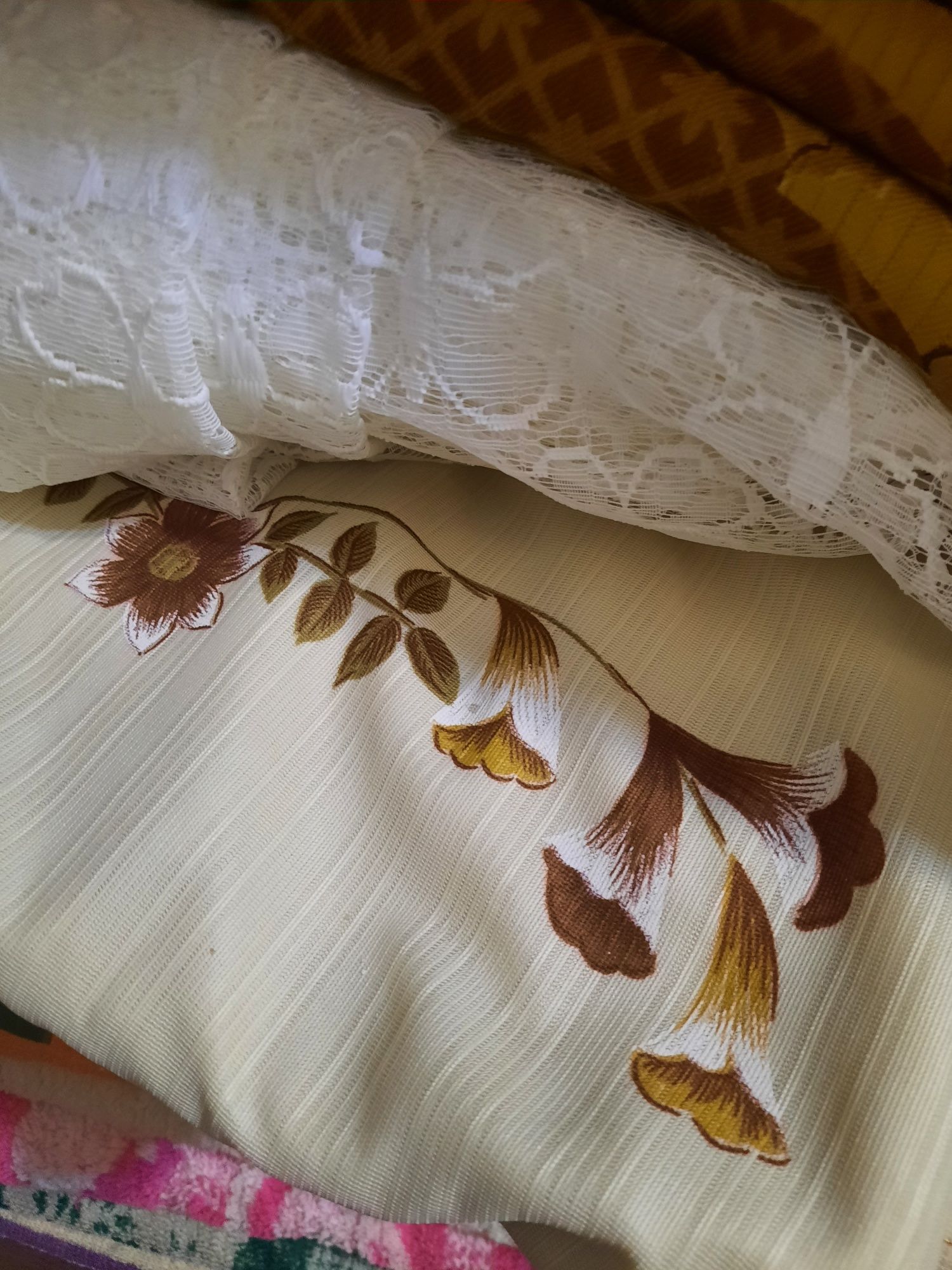 Продаются шторы- пара