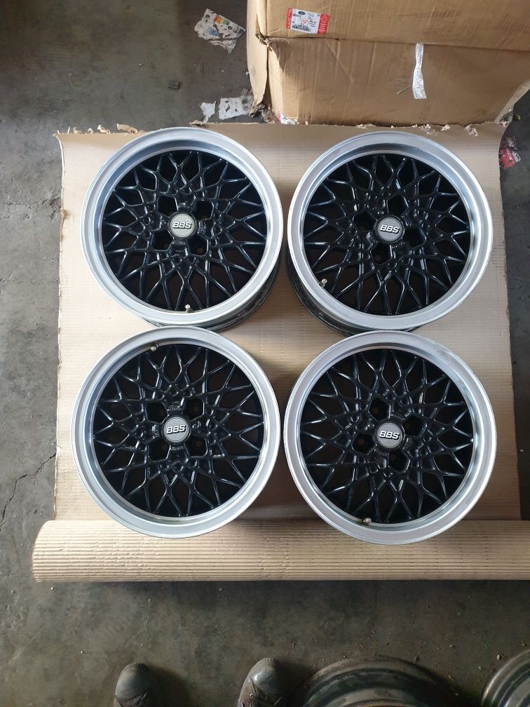 BBS RA 375 4x100, 6J x15 et 35