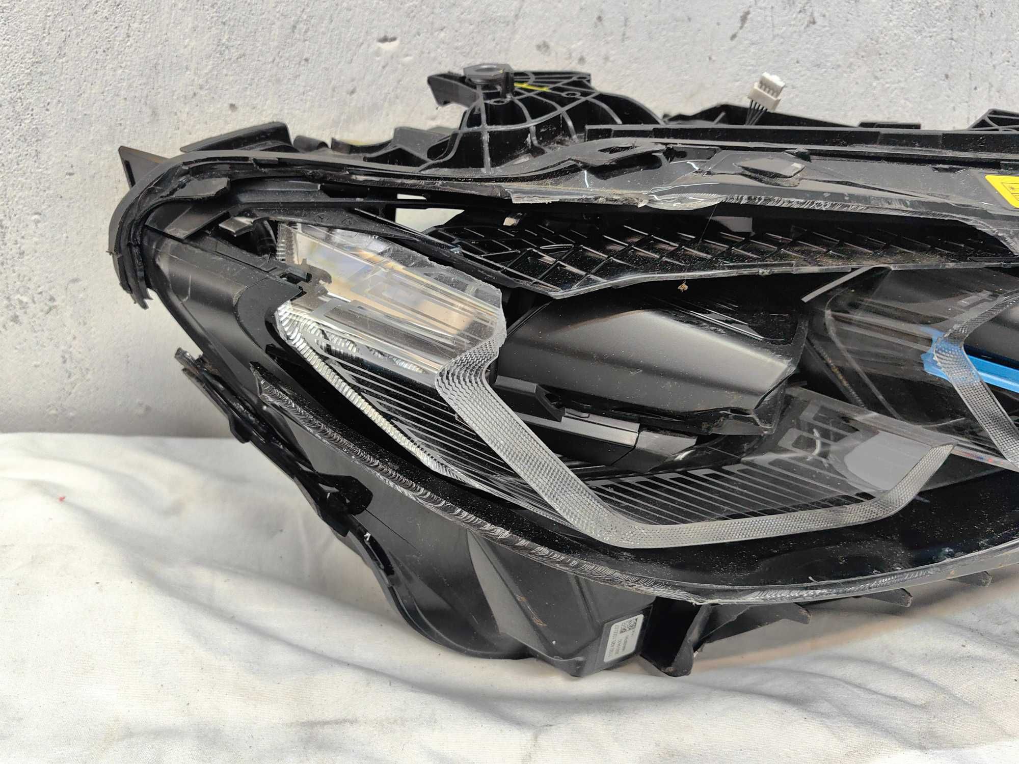Оригинален фар БМВ М3 М4  BMW M3 G82 M4 G83 Lazer