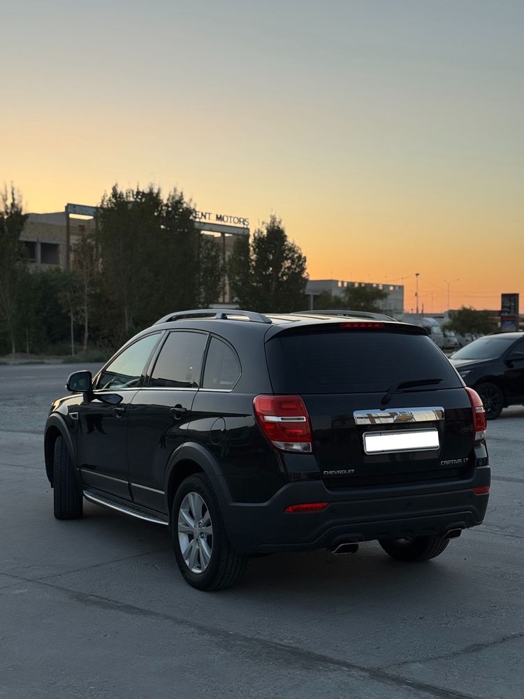 Captiva 4/S7 qora