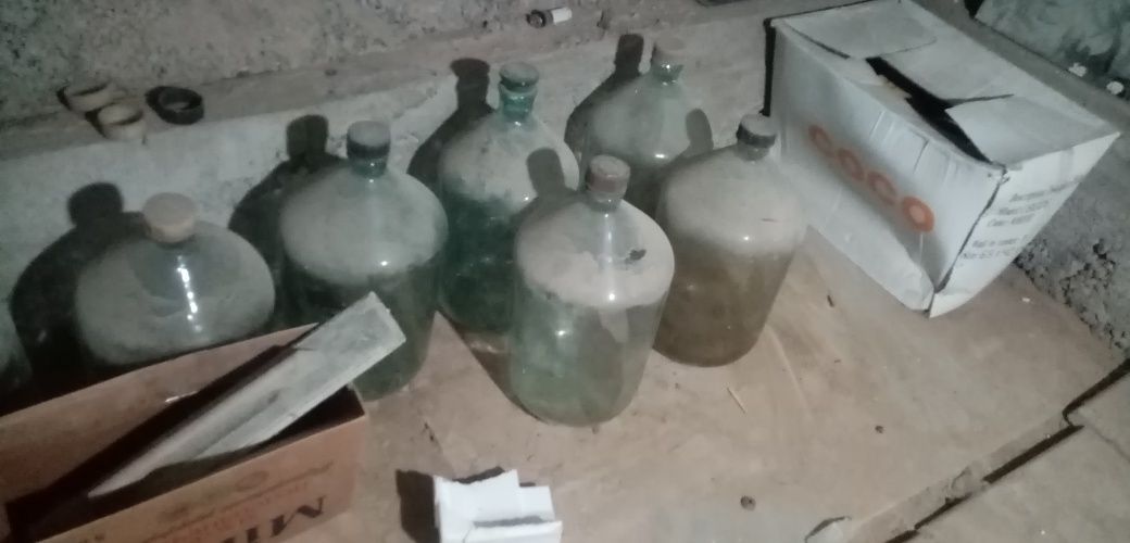 Бутыль 20литровы
