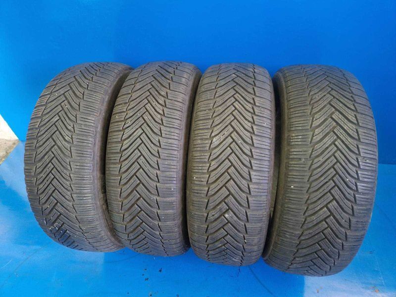 4 Michelin R17 215/60
зимни гуми DOT4520