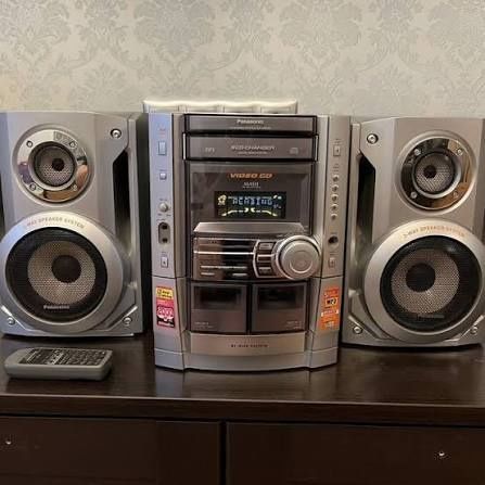 Продам музыкальный центр панасоник