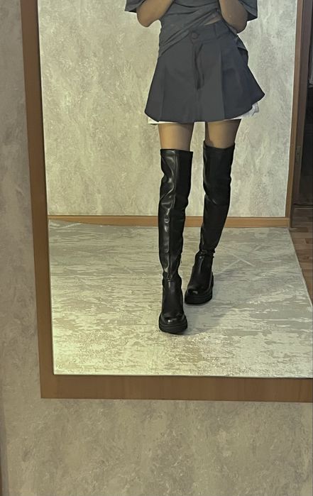 Продам ботфорты новые