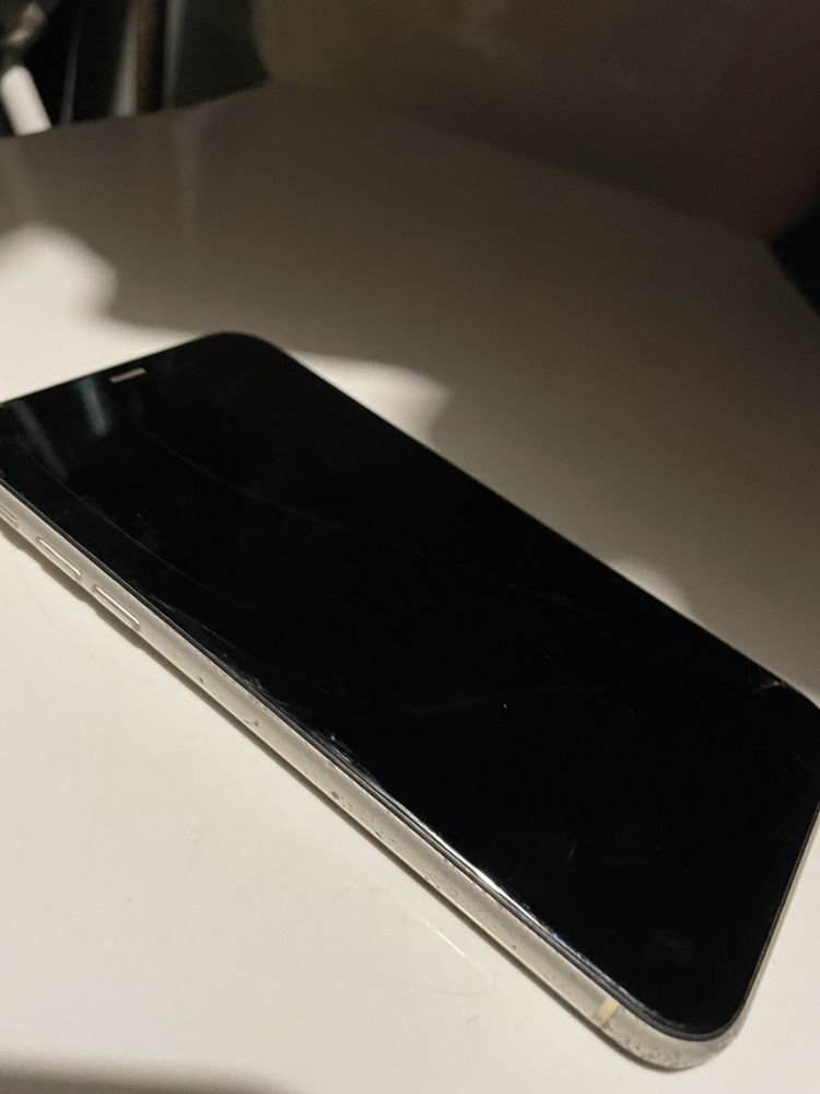 iphone 11 за части