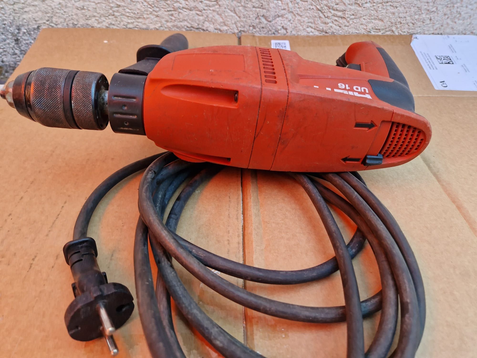 Hilti bormasina ud 16